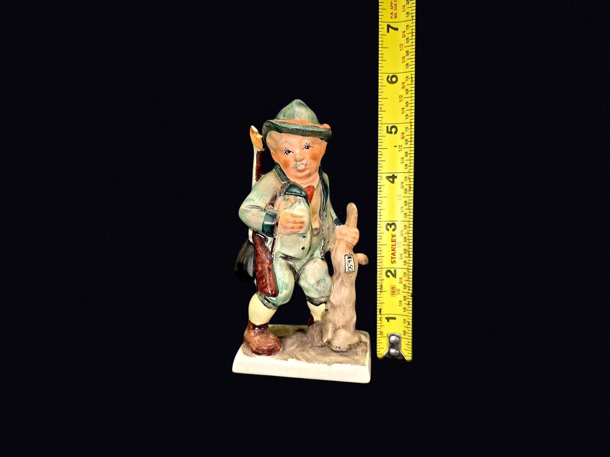 Friedel Bavaria Porcelain Hunter w Rabbit
