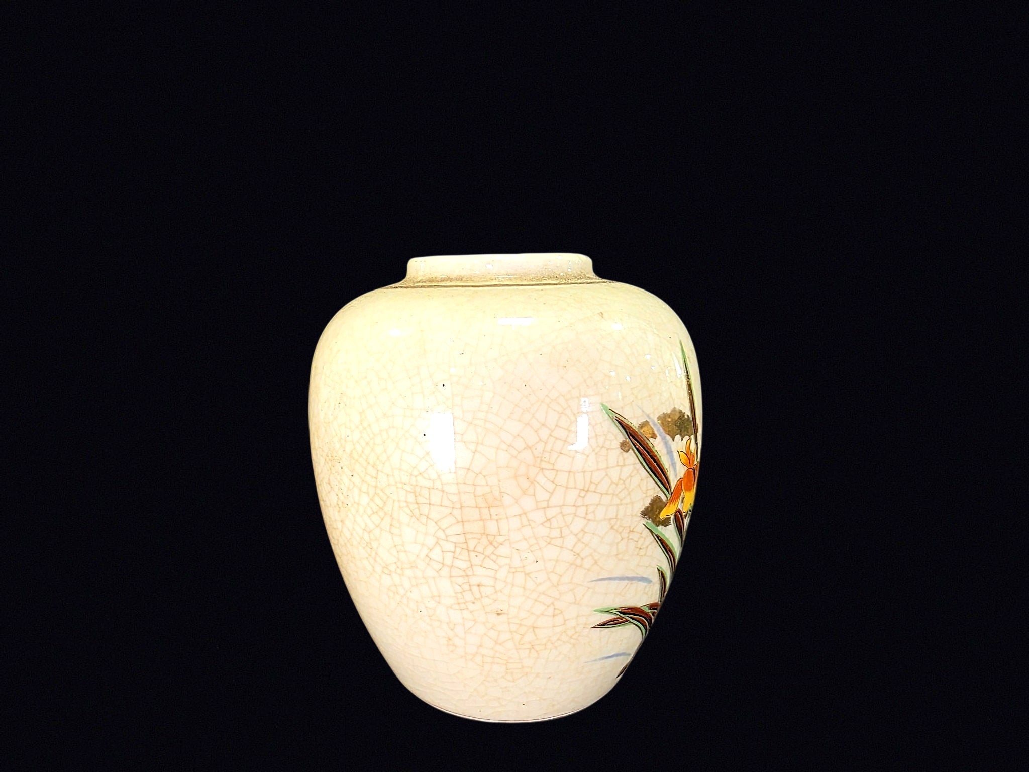 Yamahiro Toen Satsuma Crackle Iris Jar Showa