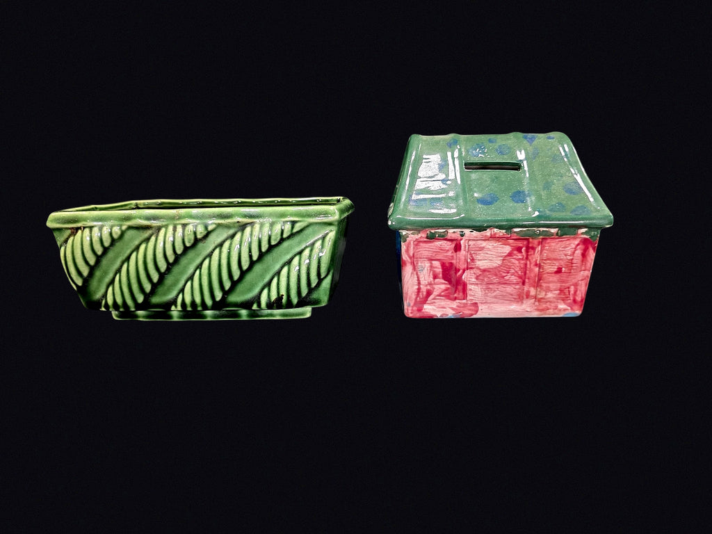 USA Pottery Leaf Planter & House Bank Lot