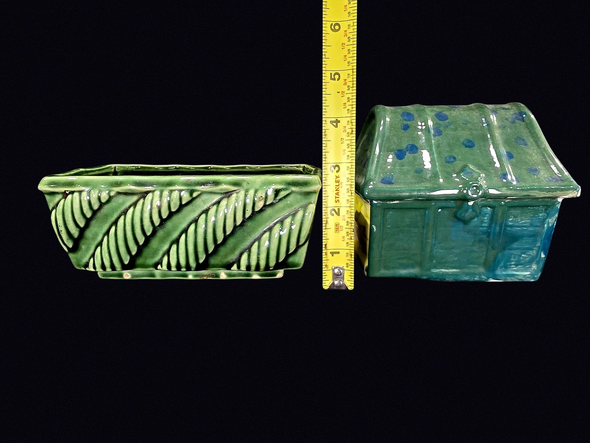USA Pottery Leaf Planter & House Bank Lot