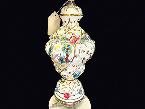 Capodimonte Reticulated Porcelain Lamp c1970