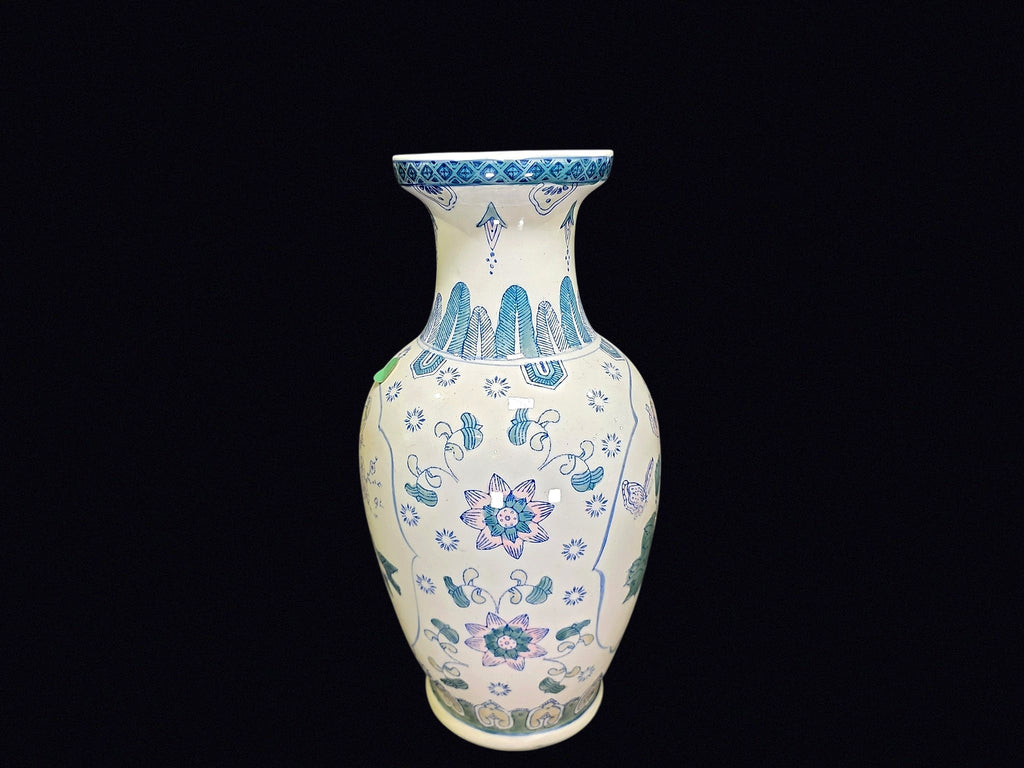 Chinese Famille Rose Porcelain Baluster Vase