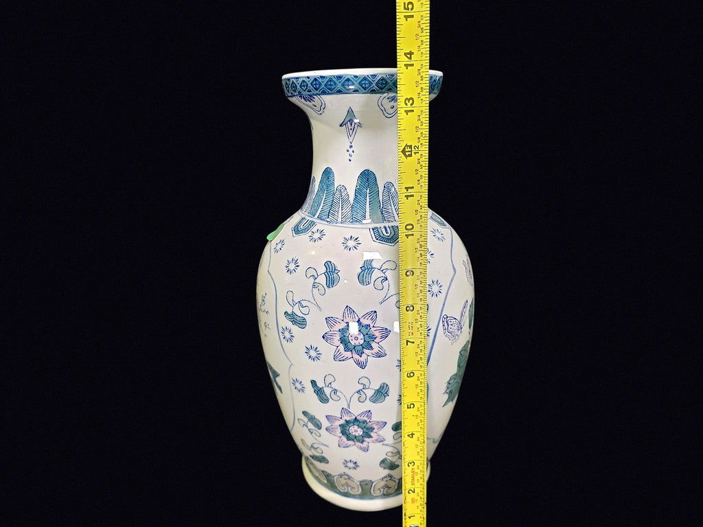 Chinese Famille Rose Porcelain Baluster Vase