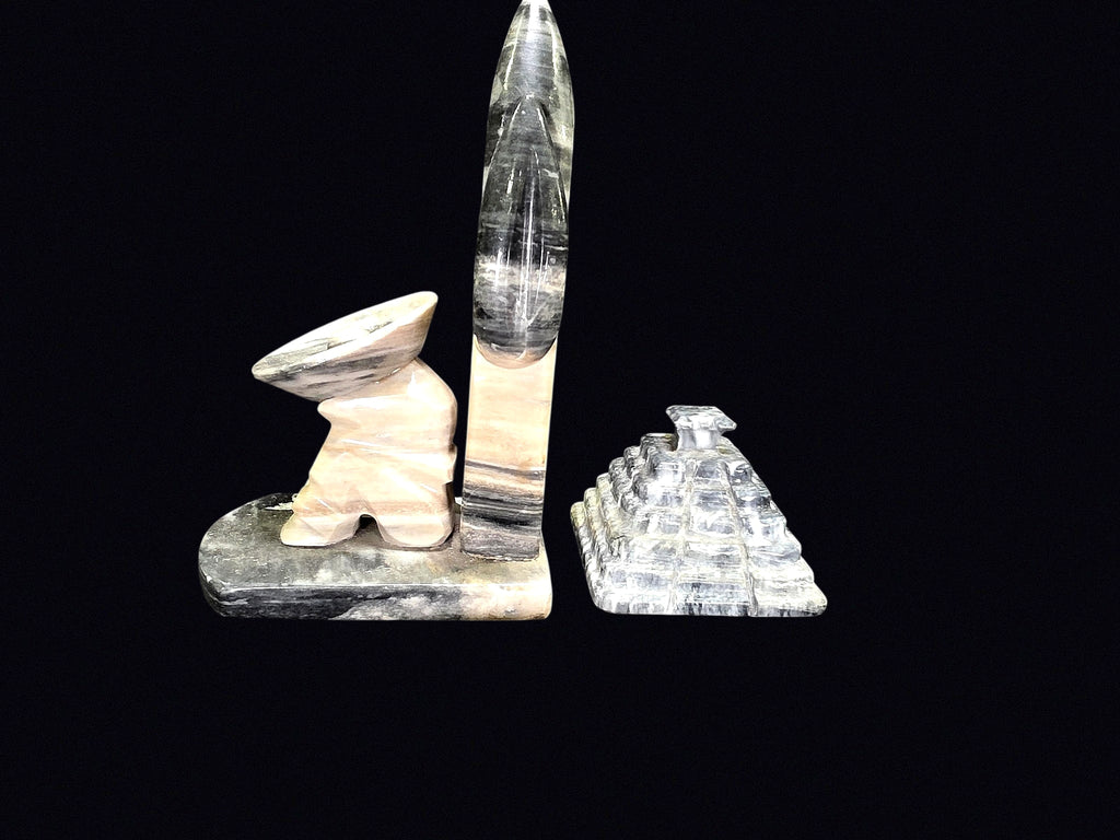 Mexican Onyx Siesta Figure & Chichen Itza Lot