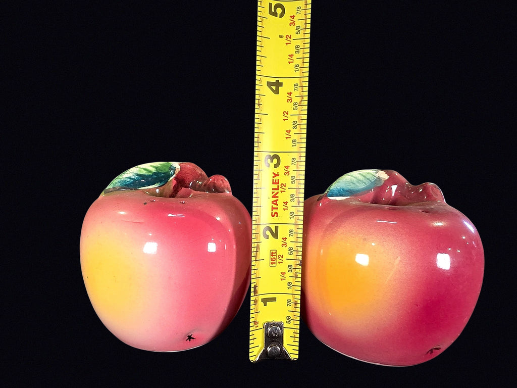 Japan Ceramic Apple Salt Pepper Shakers 1950s