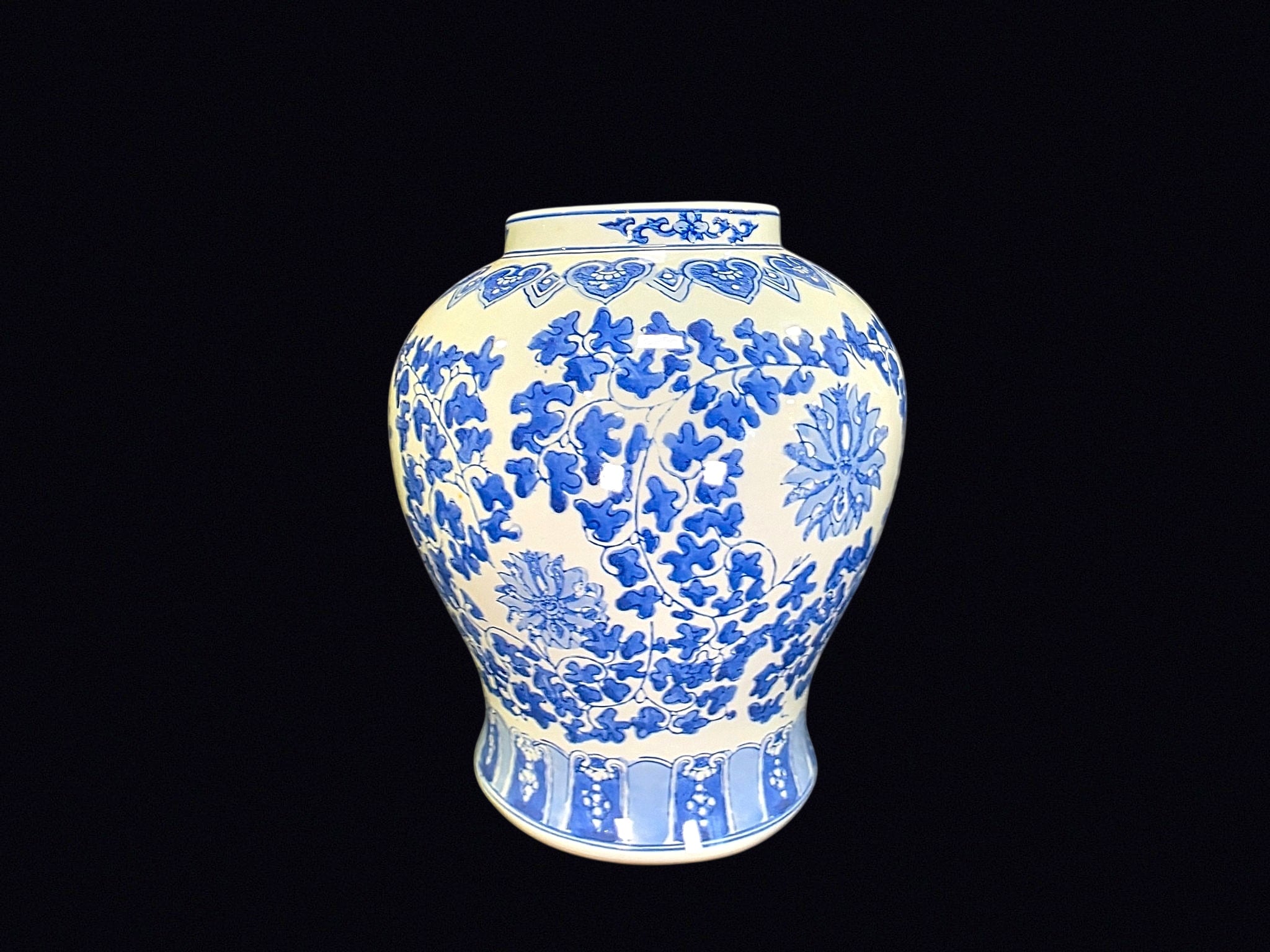 Chinese Blue White Porcelain Lotus Baluster Jar