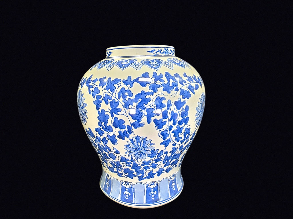 Chinese Blue White Porcelain Lotus Baluster Jar