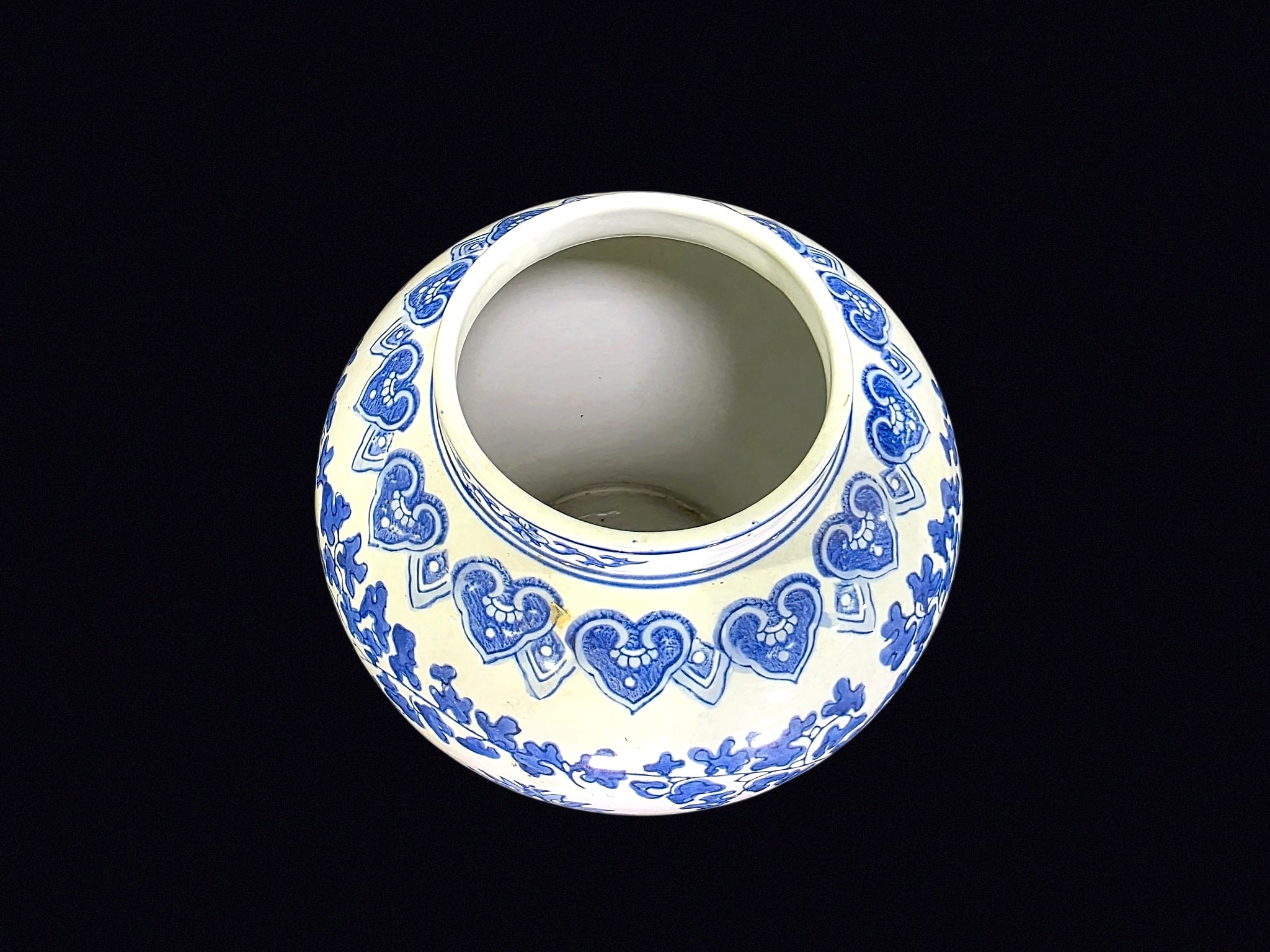 Chinese Blue White Porcelain Lotus Baluster Jar