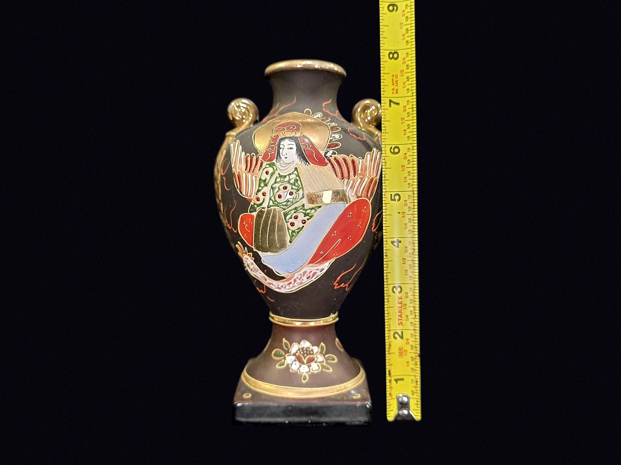 Satsuma Moriage Immortals Vase Japan c1952