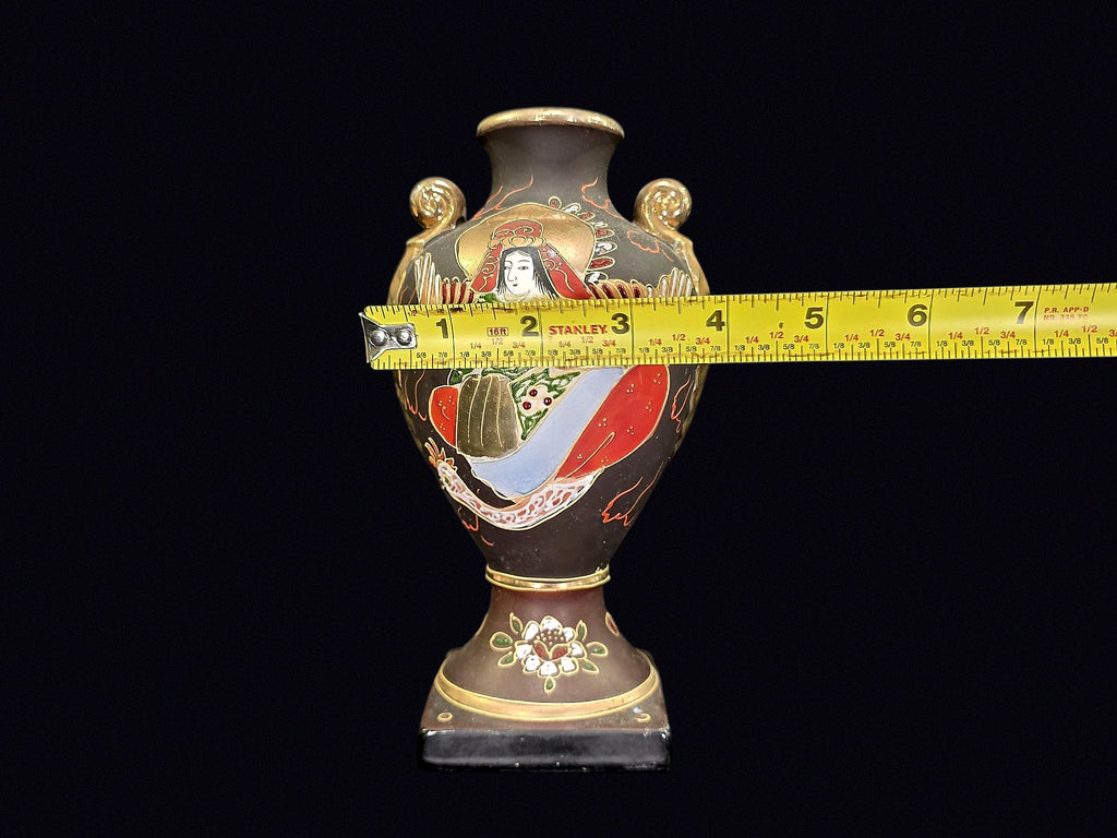 Satsuma Moriage Immortals Vase Japan c1952