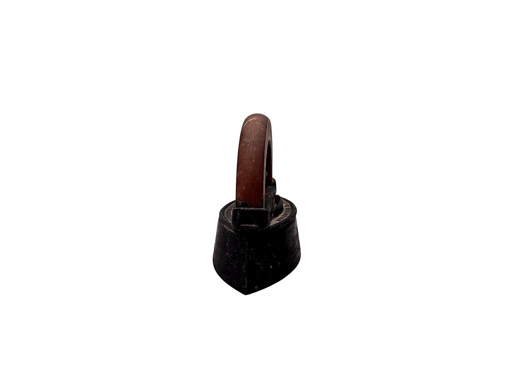 Mrs Potts Cast Iron Sad Iron Detachable Wood Handle c1880
