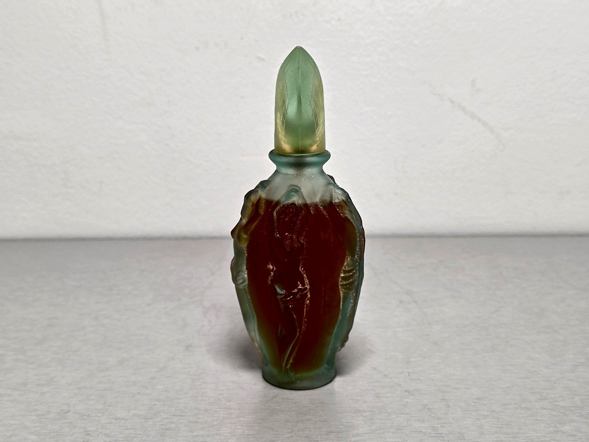 Vicky Tiel Sirene Frosted Glass Figural Perfume Bottle